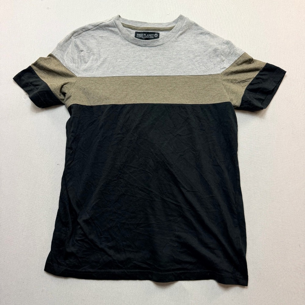 Free Planet T-Shirt Mens Small Black Grey Olive Colorblock Short Sleeve